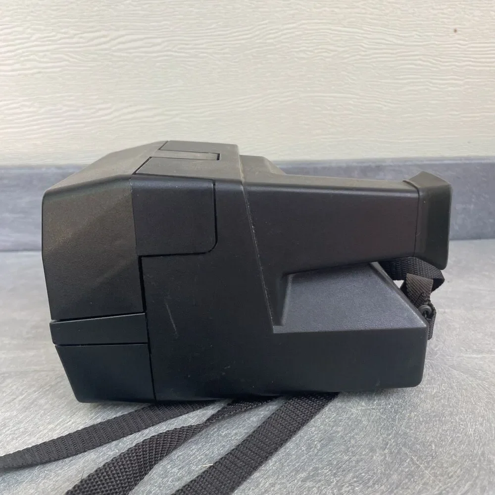Vintage Polaroid Sun 660 Autofocus 600 Instant Land Camera w/ Strap - Untested